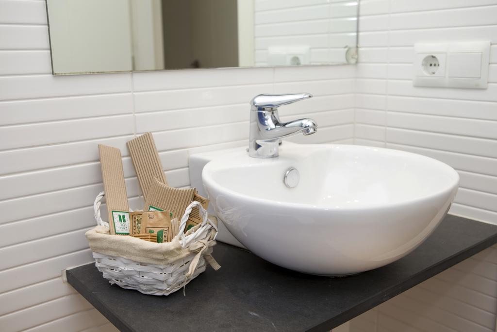 Mimoses Apartaments Cadaques Luaran gambar
