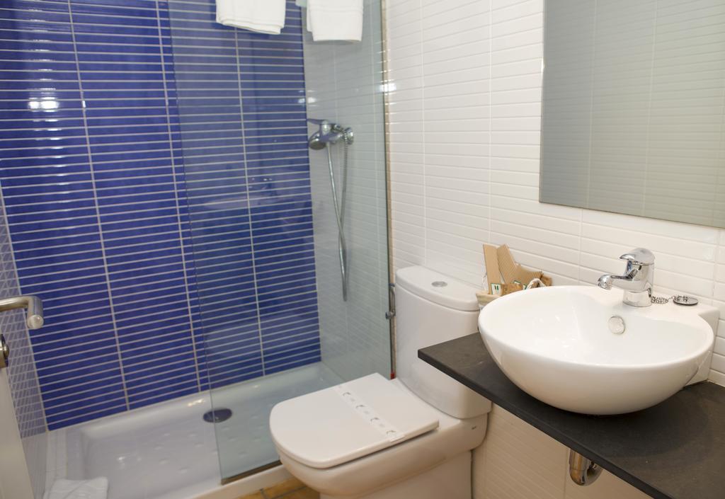 Mimoses Apartaments Cadaques Luaran gambar