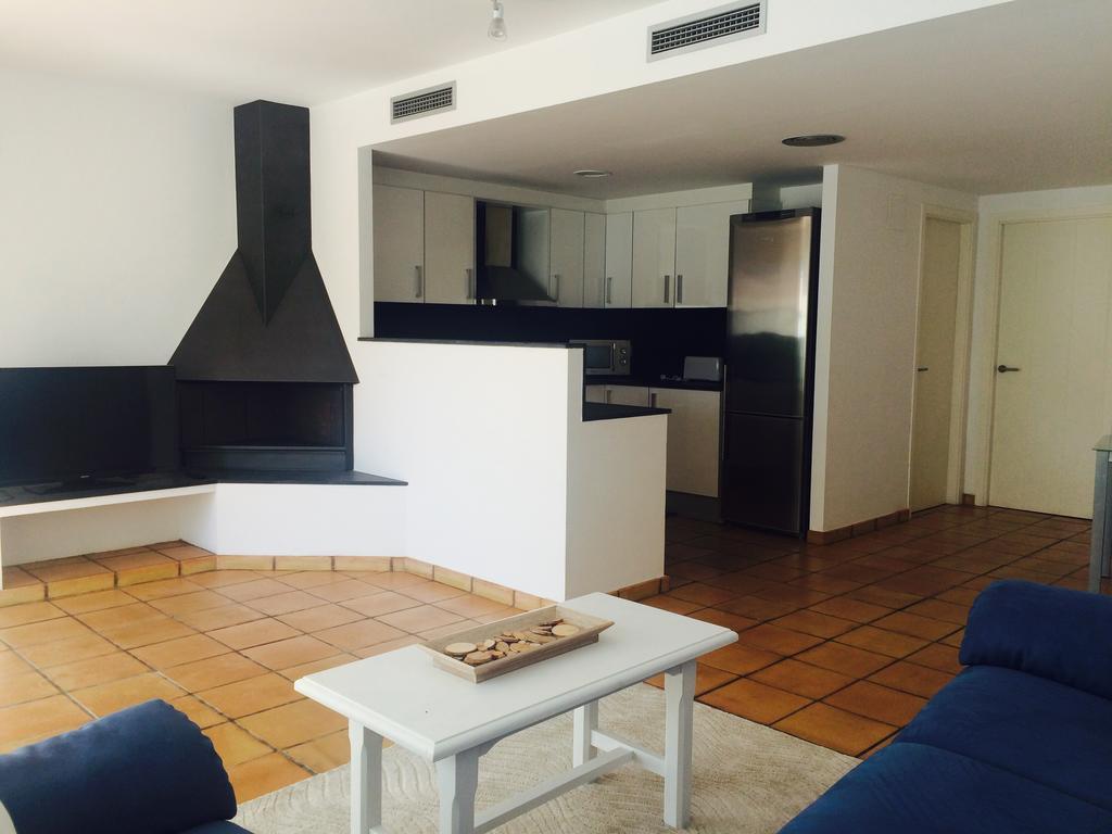 Mimoses Apartaments Cadaques Luaran gambar